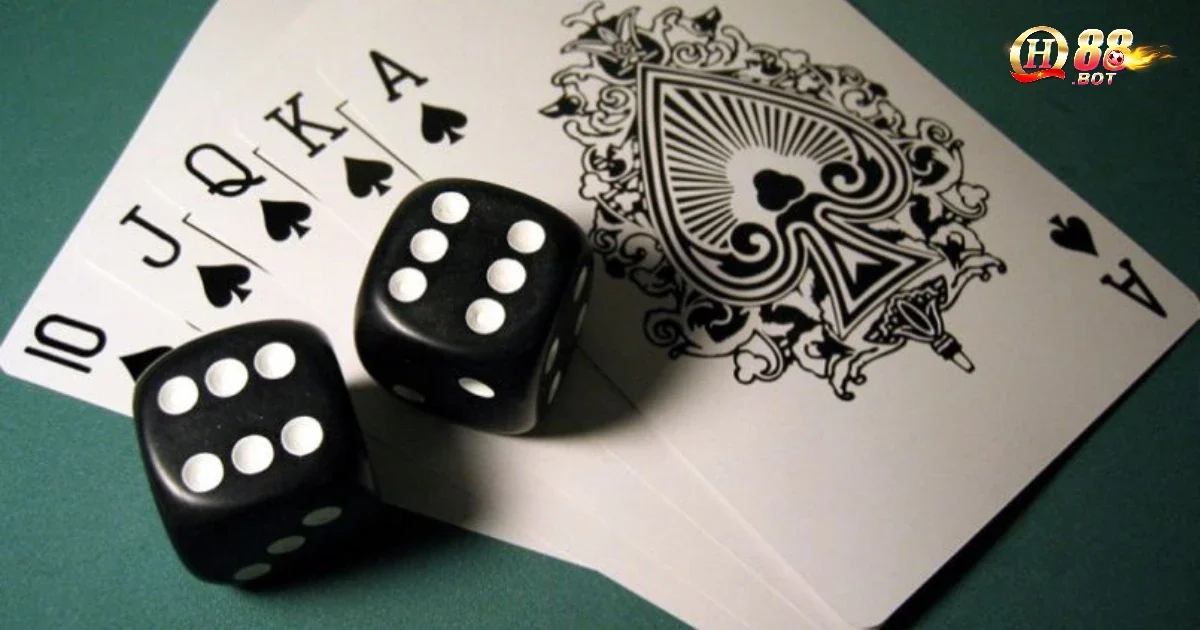 Để dụ đối thủ đánh ra lá mình cần, bạn cần phải quan sát và phân tích hành vi của họ