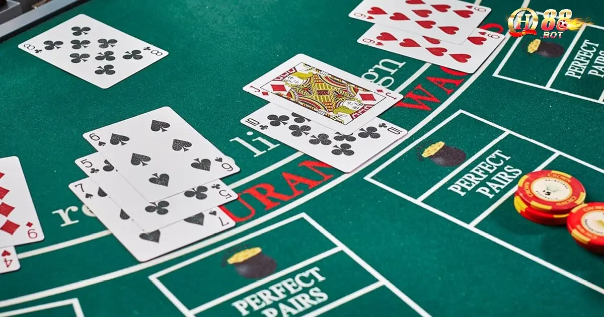 Kinh Nghiệm Chơi Blackjack Tại QH88 – Bí Kíp Tăng Tỉ Lệ Chiến Thắng 3 Blackjack không chỉ dựa vào may mắn mà còn đòi hỏi sự tính toán và phản ứng nhanh