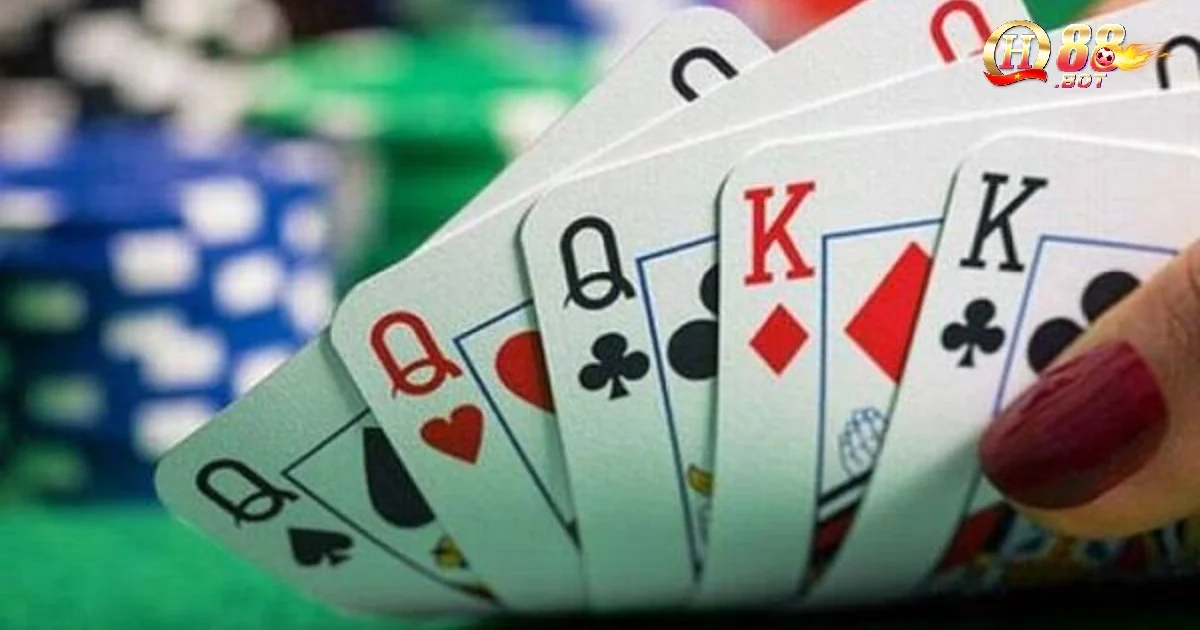 Khi bạn sở hữu nhiều lá bài rác, điều đó đồng nghĩa với việc bạn đang ở trong tình huống khó khăn